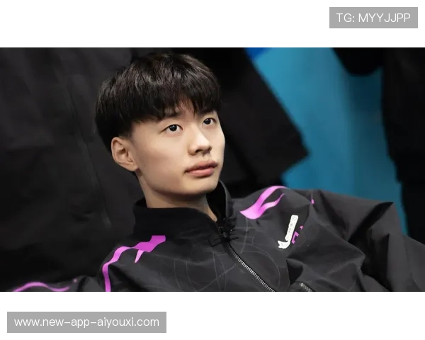 《Ning：新星崛起，成为LOL中场战术核心》