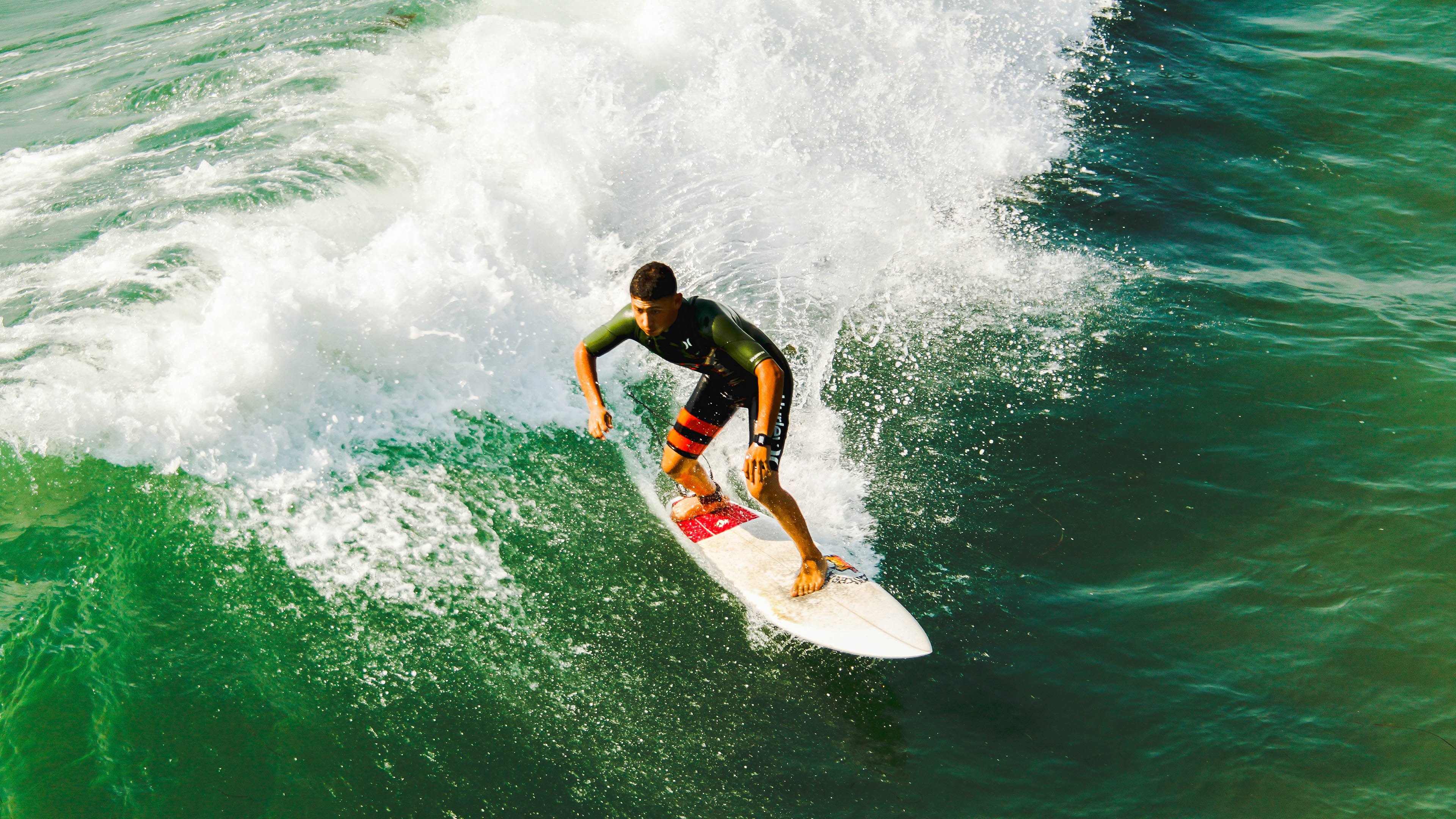 欧冠半决赛：马竞次回合被红牌拖累 未能再现“奇迹逆转”